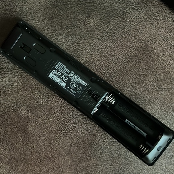 Samsung Remote - Picture 2 of 3